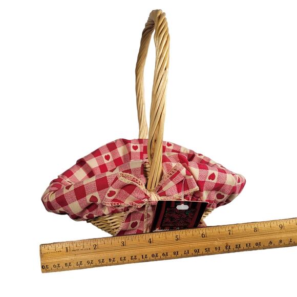 Vintage Homespun Creations Decorative Basket, Red Heart Checkered Liner Country - Picture 5 of 11
